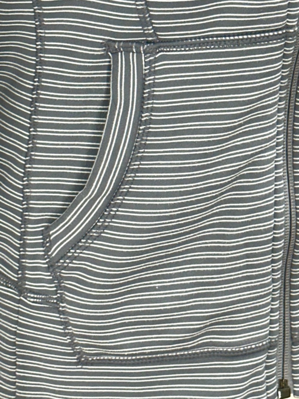 NWOT Athleta Stripped Performance Full Zip Hoodie Women’s Small Gray and White - Picture 6 of 10